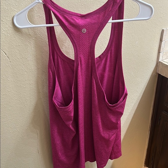 Lululemon Athletica Pink Swiftly racer back tank - Picture 3 of 4